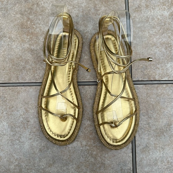 Schutz

Kittie Crytal-Embellished Wraparound Ankle Sandals - Picture 4 of 15